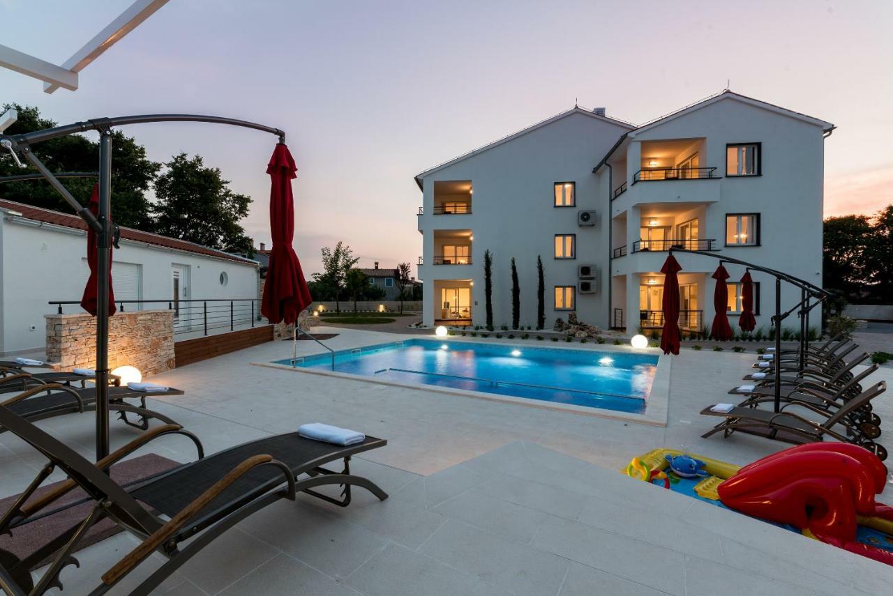 Villa Anja 1St Floor Peroj Exterior foto